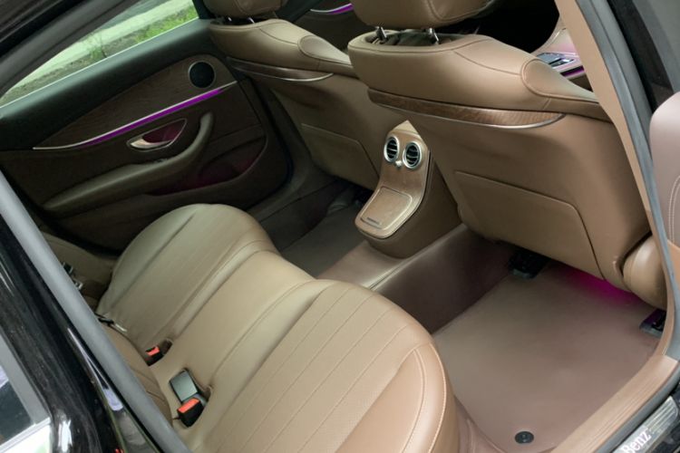 Used Mercedes-Benz E-Class 2023 Facelift E 260 L
