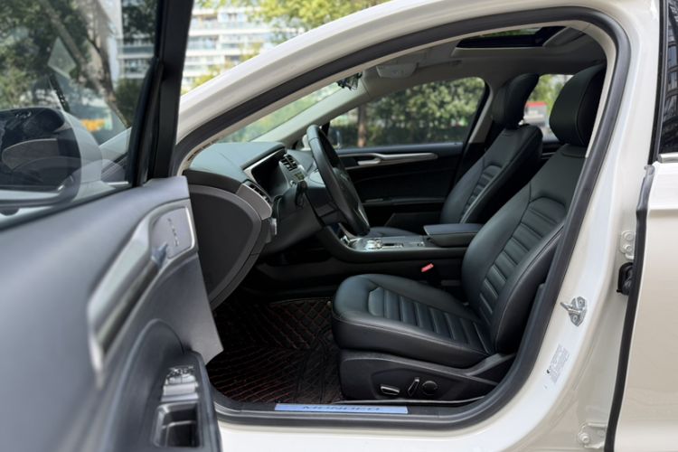 Used Ford Mondeo 2020 EcoBoost 180 Stylish Model
