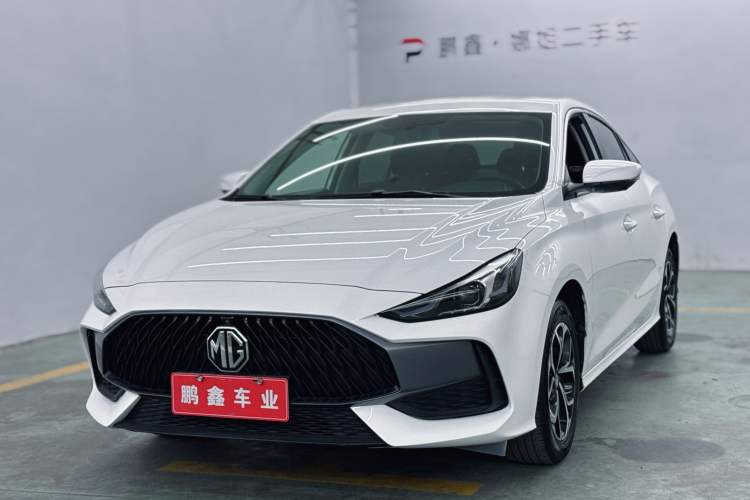 Used MG 5 2022 180 DVVT CVT Youth Luxury Edition
