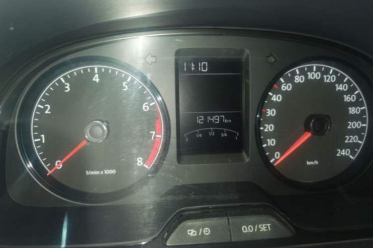 Used Volkswagen Gran Lavida 2013 1.6L Automatic Fashion Model
