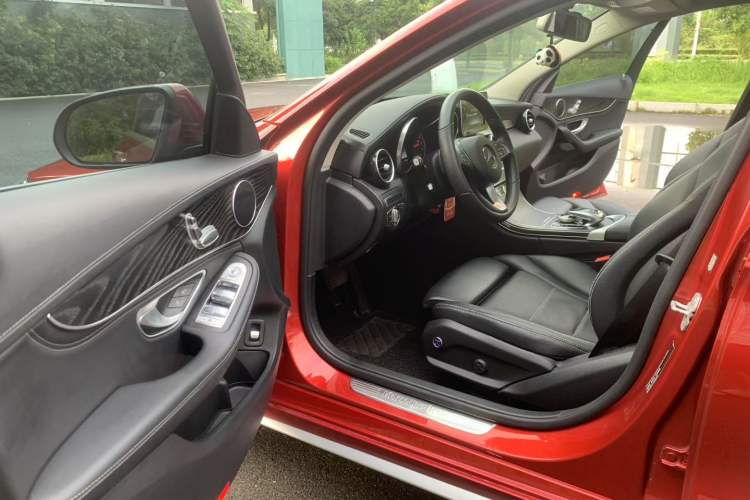 Used Mercedes-Benz C-Class 2015 C 180 L Sport Edition
