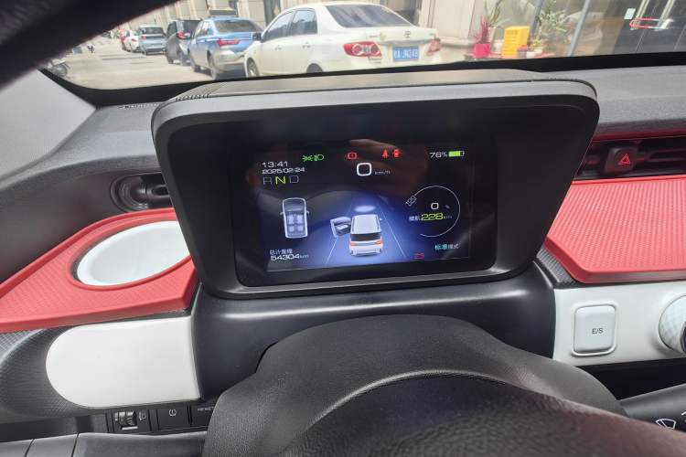 Used Wuling Hongguang MINIEV 2022 GAMEBOY 300km Enthusiast Model with Lithium Iron Phosphate
