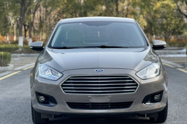 Used Ford Escort 2015 1.5L Manual Comfort Model