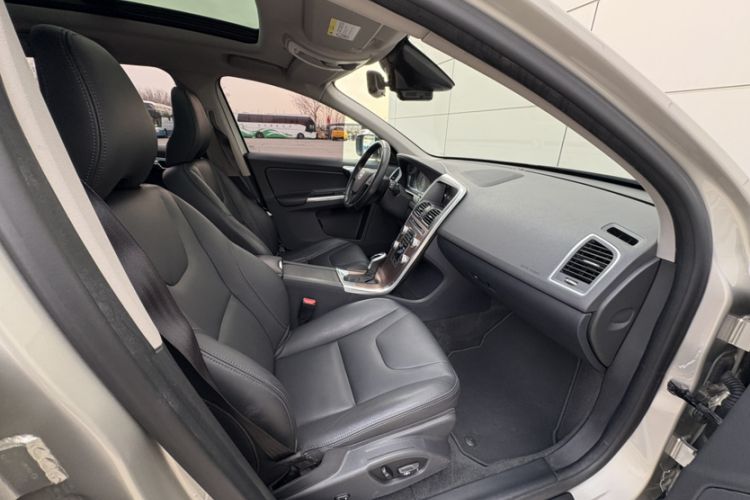 Used Volvo XC60 2017 T5 Smart Upgrade Edition
