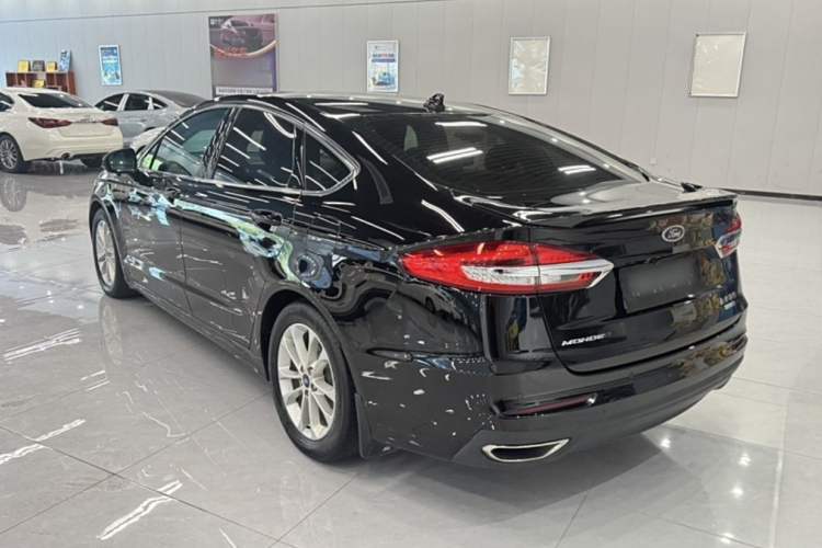 Used Ford Mondeo 2018 EcoBoost 200 Smart Control Fashion Model China V Standard

