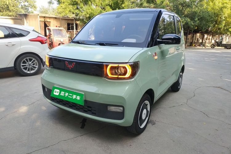 Used Wuling Hongguang MINIEV 2021 Macaron Fashion Model Lithium Iron Phosphate
