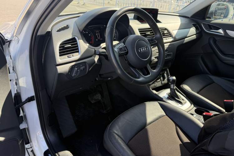 Used Audi Q3 2018 35 TFSI Fashion Edition Collector's Model
