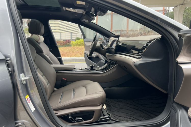 Used BYD Han 2020 EV Long-Range Luxury Model
