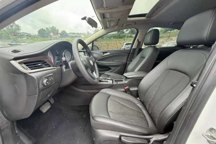 Used Buick Verano 2019 Sedan 20T Dual-Clutch Leading Model
