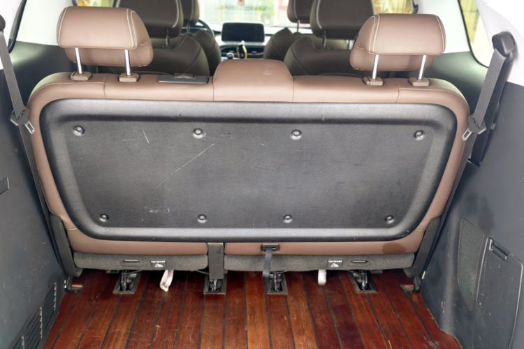 Used Buick GL8 2021 Land Cruiser Executive Class 652T Luxury Model