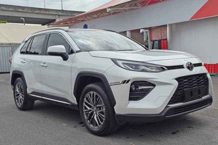 Used Toyota Wildlander 2023 2.0L CVT Two-Wheel Drive Luxury PLUS Edition
