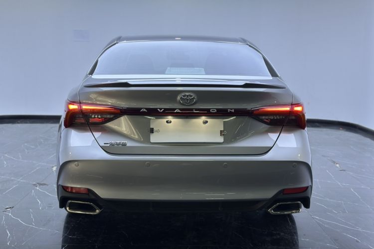 Used Toyota Avalon 2019 2.0L Luxury Edition China VI Standard