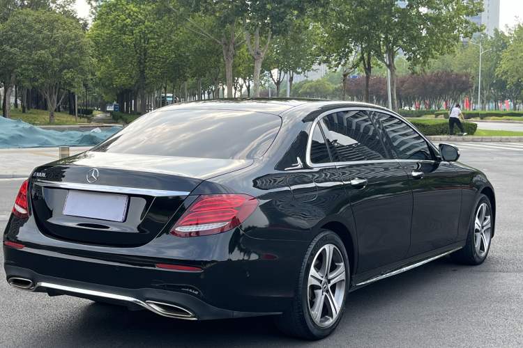 Used Mercedes-Benz E-Class 2019 E 260 L Sport Edition
