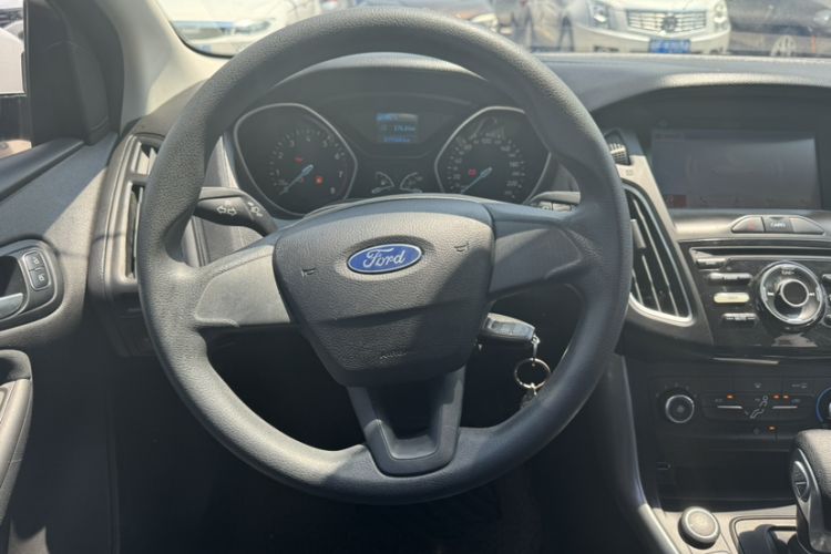 Used Ford Focus 2018 Hatchback Classic 1.6L Automatic Comfort Plus SmartDrive Edition