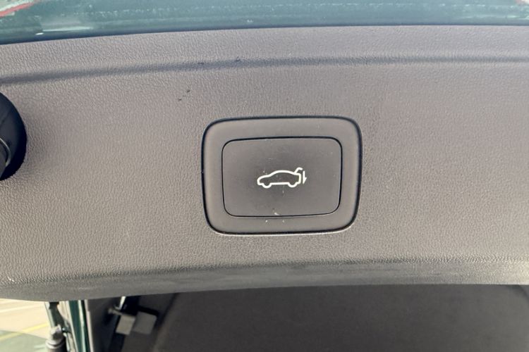 Used MG 7 2023 2.0T Automatic Hunter Luxury Edition
