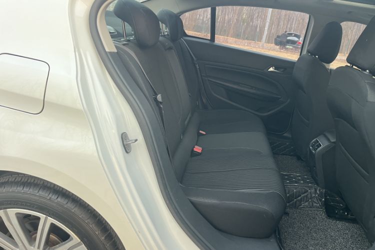 Used Peugeot 408 2015 1.2T Automatic Luxury Edition