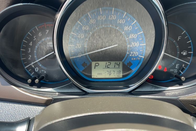 Used Toyota YARiS L 2015 1.5E Automatic Charm Edition
