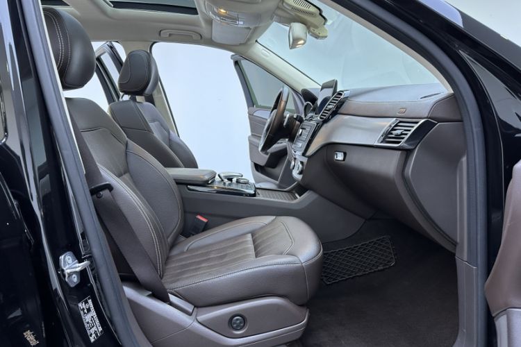 Used Mercedes-Benz GLS 2018 Facelift GLS 320 4MATIC
