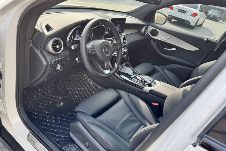Used Mercedes-Benz GLC Coupe 2018 GLC 200 4MATIC Coupe SUV