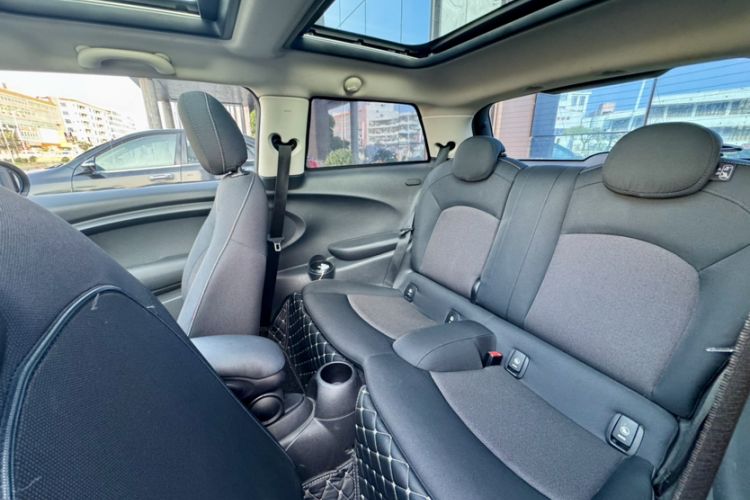 Used  MINI 2016 1.2T ONE Pioneer Edition