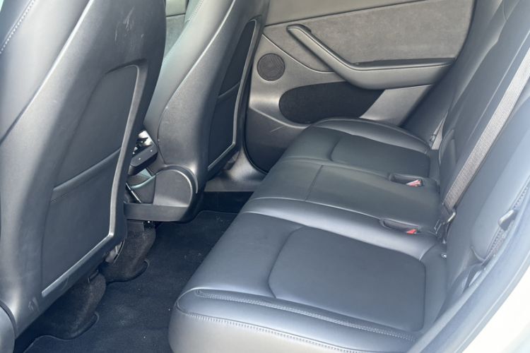 Used Tesla Model Y 2021 Long-Range All-Wheel-Drive Version