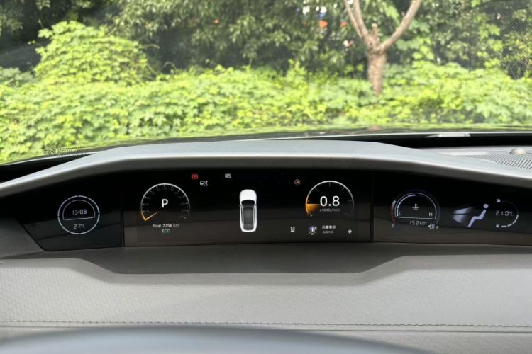 Used Changan UNI-V 2024 1.5T High-Energy Version