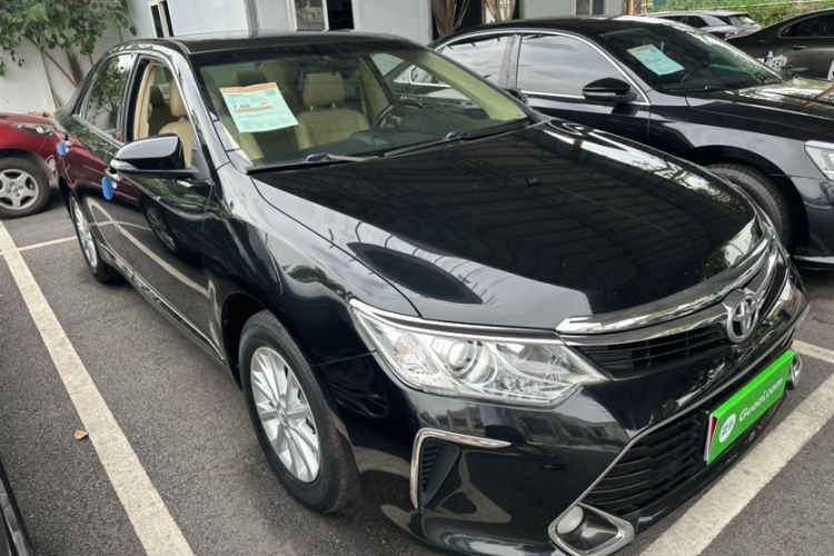 Used Toyota Camry 2016 2.0G 10th Anniversary Leading Edition
