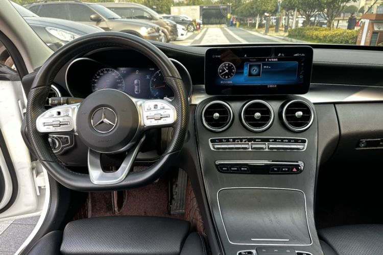 Used Mercedes-Benz C-Class 2020 Restyled C 200 L Fashion Edition Sport Version