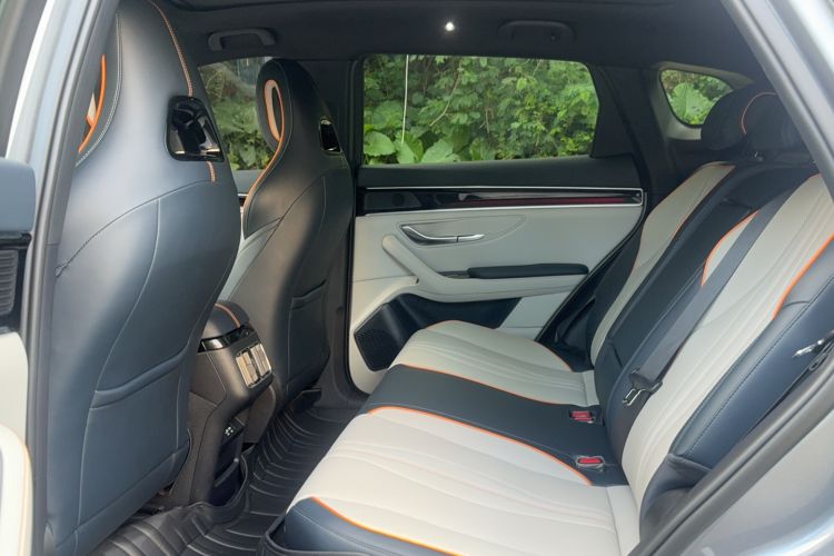 Used BYD Song PLUS New Energy 2024 HONOR Edition DM-i 110km Flagship PLUS
