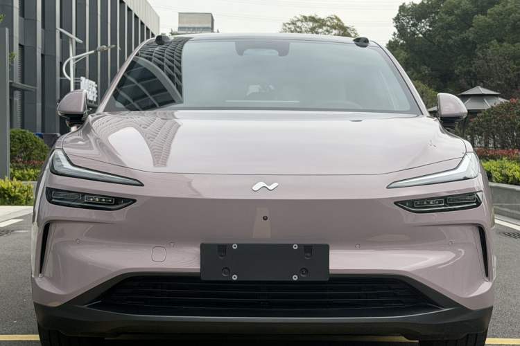 Used ONVO L60 2024 60 kWh Rear-Drive Version
