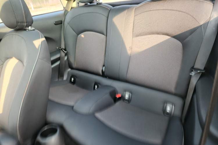 Used  MINI 2016 1.2T ONE Pioneer Edition
