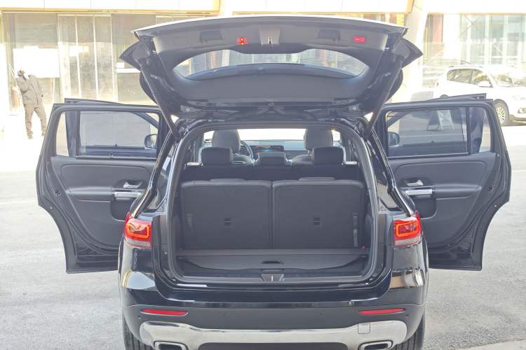 Used Mercedes-Benz GLB 2021 GLB 200 Fashion Model