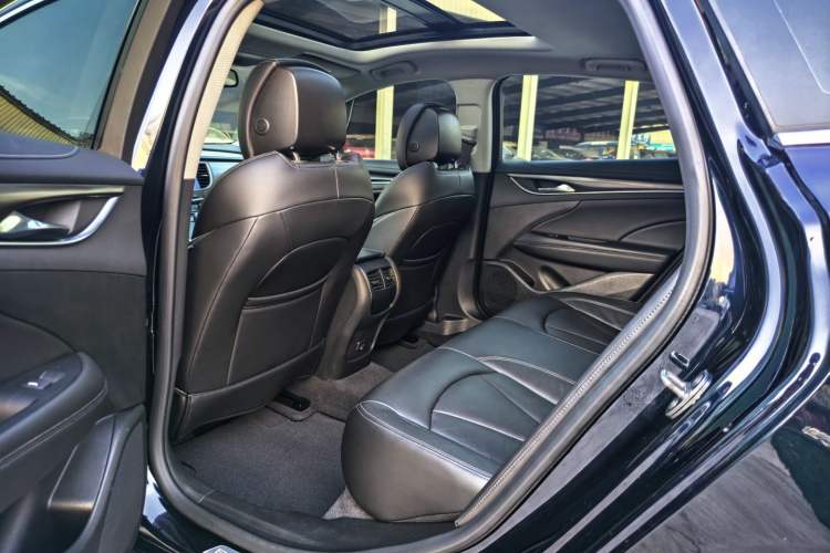 Used Buick LaCrosse 2019 28T Luxury Model