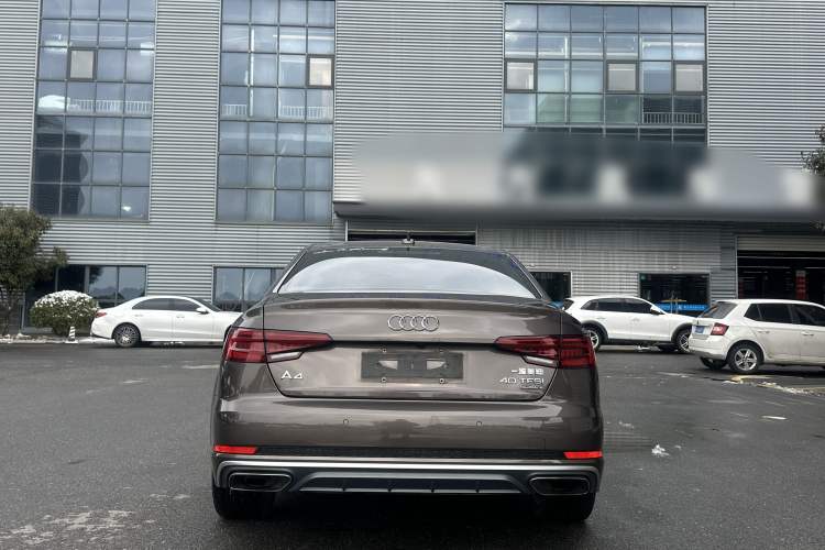 Used Audi A4L 2019 40 TFSI Fashion Version China V