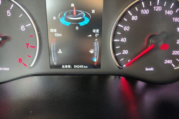 Used BYD Song MAX 2018 1.5T Automatic Smart Connect Elite Model with 6 Seats