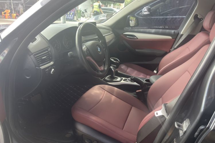 Used BMW X1 2014 sDrive18i Fashion Model
