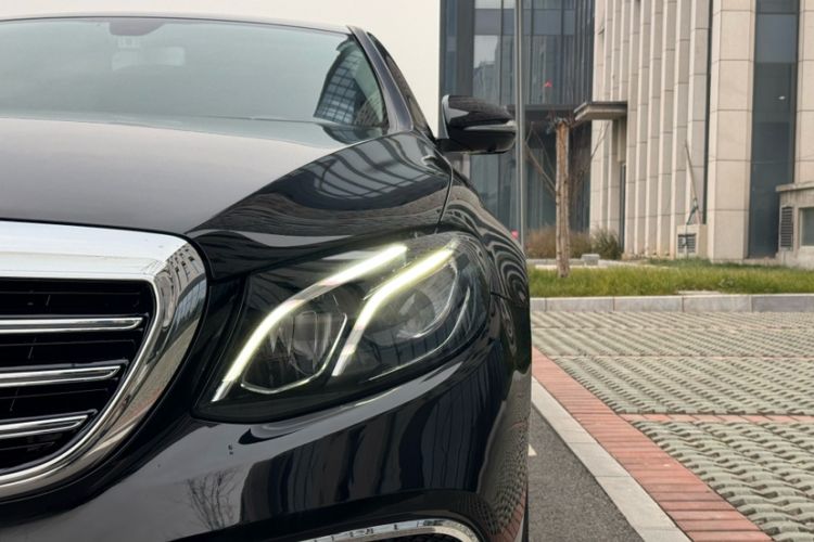 Used Mercedes-Benz E-Class 2019 E 300 L Sport Luxury Edition
