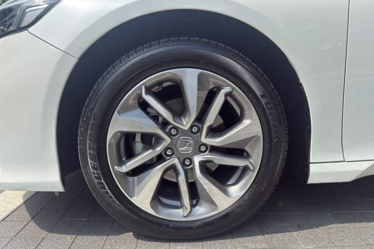 Used Honda Inspire 2019 260TURBO Elegant Edition China VI Emission Standard
