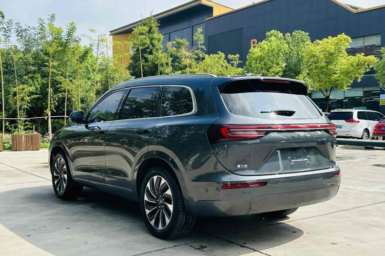 Used Hima AITO M7 2024 1.5T Rear-Drive Plus Version 5 Seats
