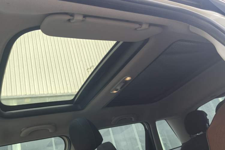 Used  MINI 2016 1.5T COOPER Five-Door Edition
