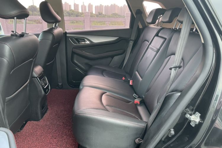 Used Baojun 560 2016 1.8L iAMT Luxury Model
