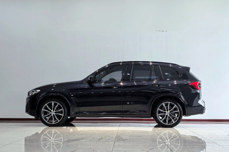 Used BMW X3 2023 Restyled xDrive30i Leading Edition M Night Sky Package
