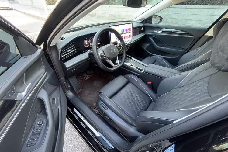 Used Volkswagen Magotan 2024 380TSI DSG Ultimate Edition
