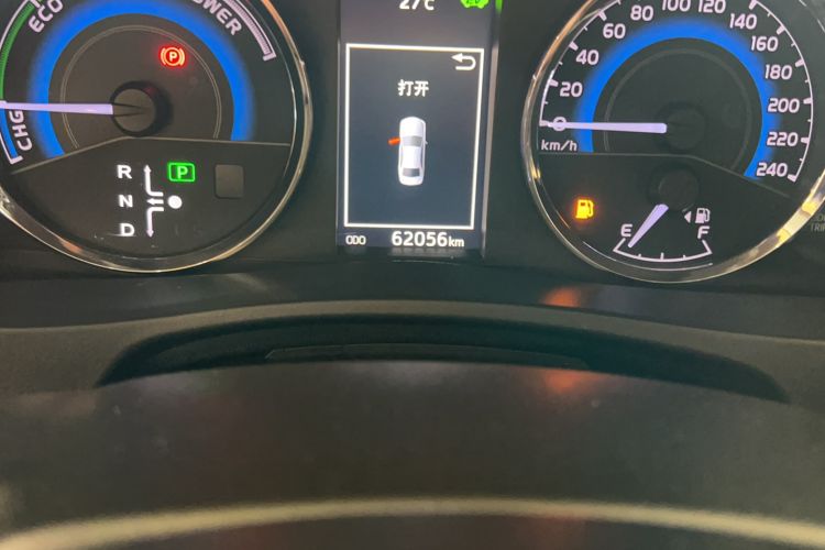 Used Toyota Levin 2017 Revised Dual-Engine 1.8H GS E-CVT Elite Sunroof Version China V Standard