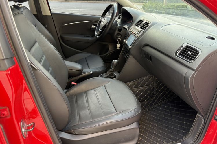 Used Volkswagen Polo 2014 1.6L Automatic Luxury Edition