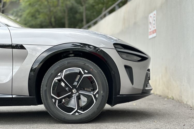 Used  YU7 2025 Ultra-Long Range Rear-Wheel Drive Version
