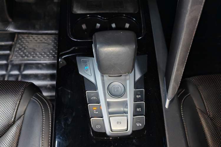 Used BYD Song Pro New Energy 2019 EV High-Power Long-Range Flagship Model
