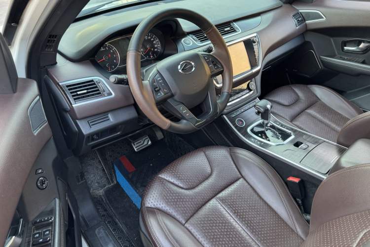 Used Land X7 2015 2.0T Panoramic Prestige Edition