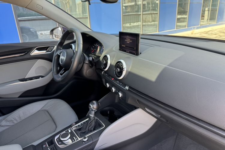 Used Audi A3 2018 30th Anniversary Edition Sportback 35 TFSI Fashion Model
