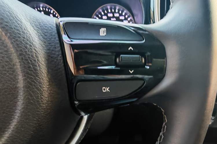 Used Kia Stonic 2021 1.4L CVT Fun Edition